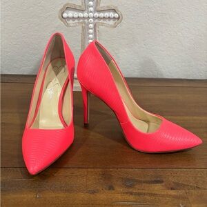 Jessica Simpson Coral pumps
